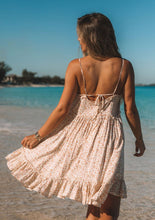 Load image into Gallery viewer, Ditsy Floral Print Sleeveless Panel Mini Dress: Natural/Peach / S
