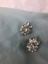 Load image into Gallery viewer, Earrings Vintage Rhinestone large
