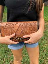 Load image into Gallery viewer, Clutch - Vintage Tooled Leather
